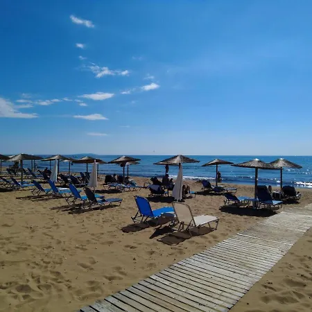 Erietas House Case de vacanță *